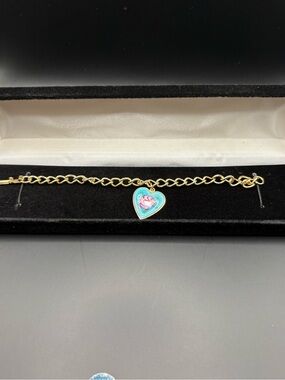 Sarah Coventry Gold Link Bracelet with Turquoise and Pink Heart Charm